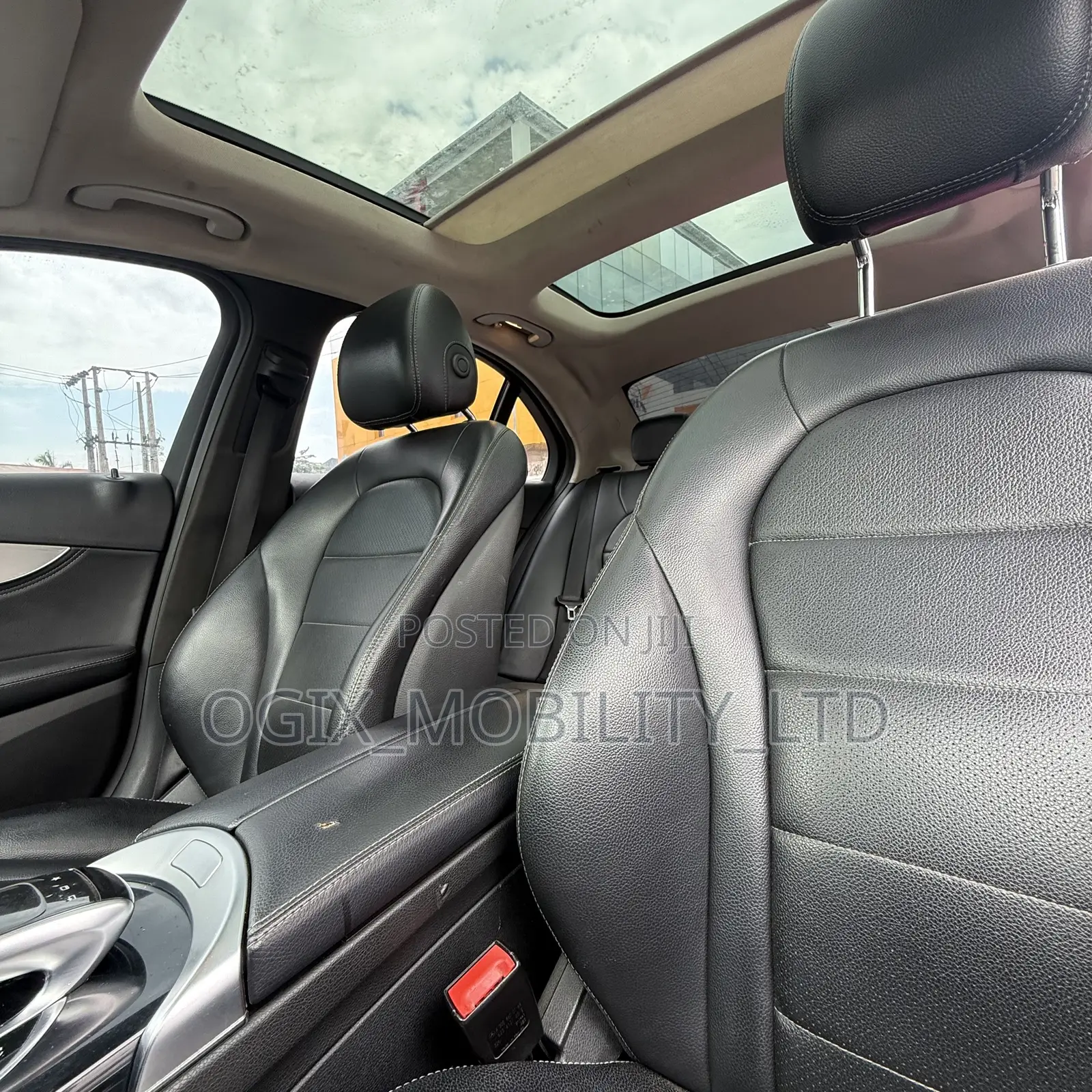 Mercedes-Benz C300 2016 White