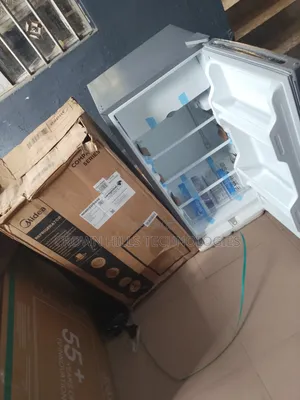 Midea 90l Refrigerator Great for Student Use