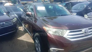 Toyota Highlander Limited 3.5l 4WD 2013 Brown