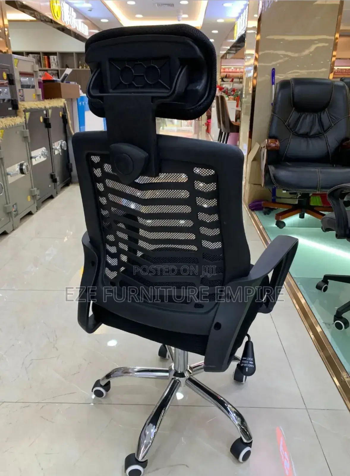 Ergonomic Victory Headrest Office Chair