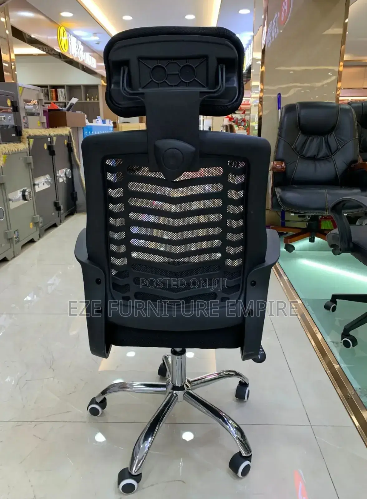 Ergonomic Victory Headrest Office Chair