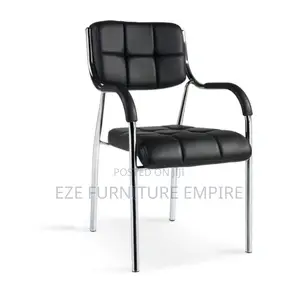 Strong Visitors Block Leather Chair
