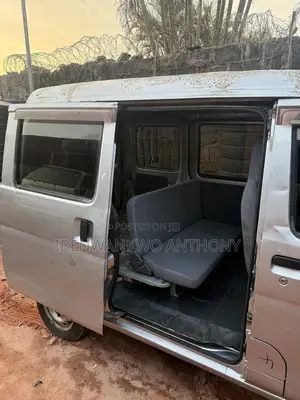 Daihatsu Hijet 2005 Silver