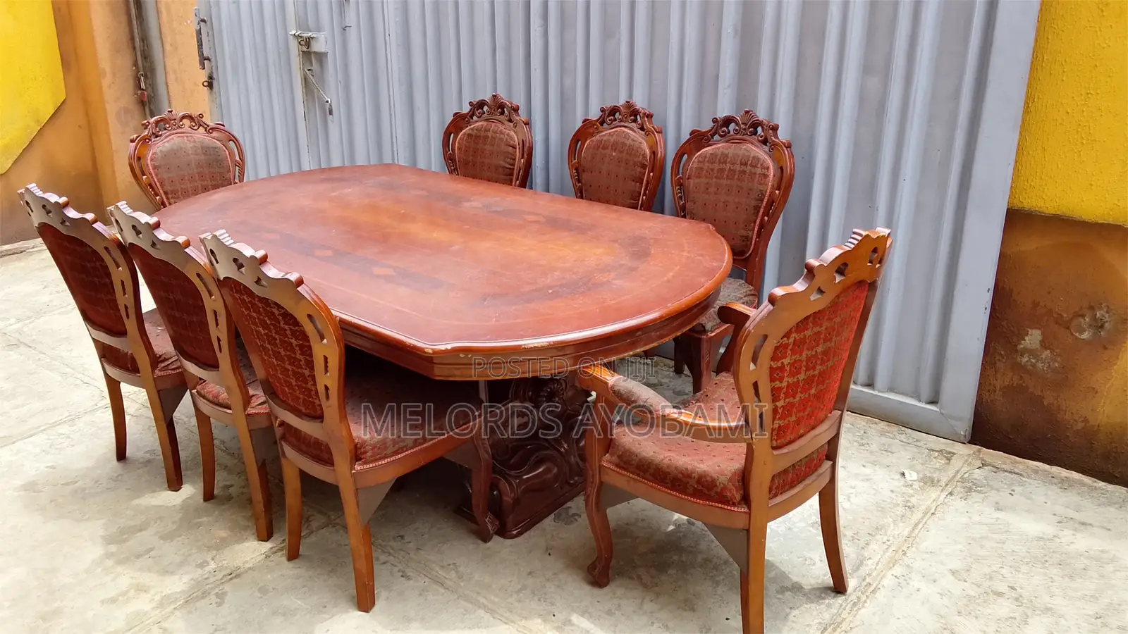Dinning Table and Chairs