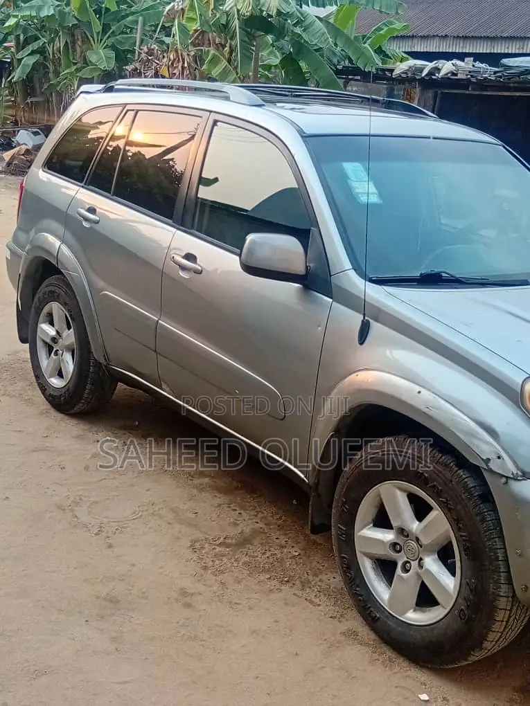 Toyota RAV4 2006 Silver