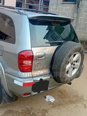 Toyota RAV4 2006 Silver