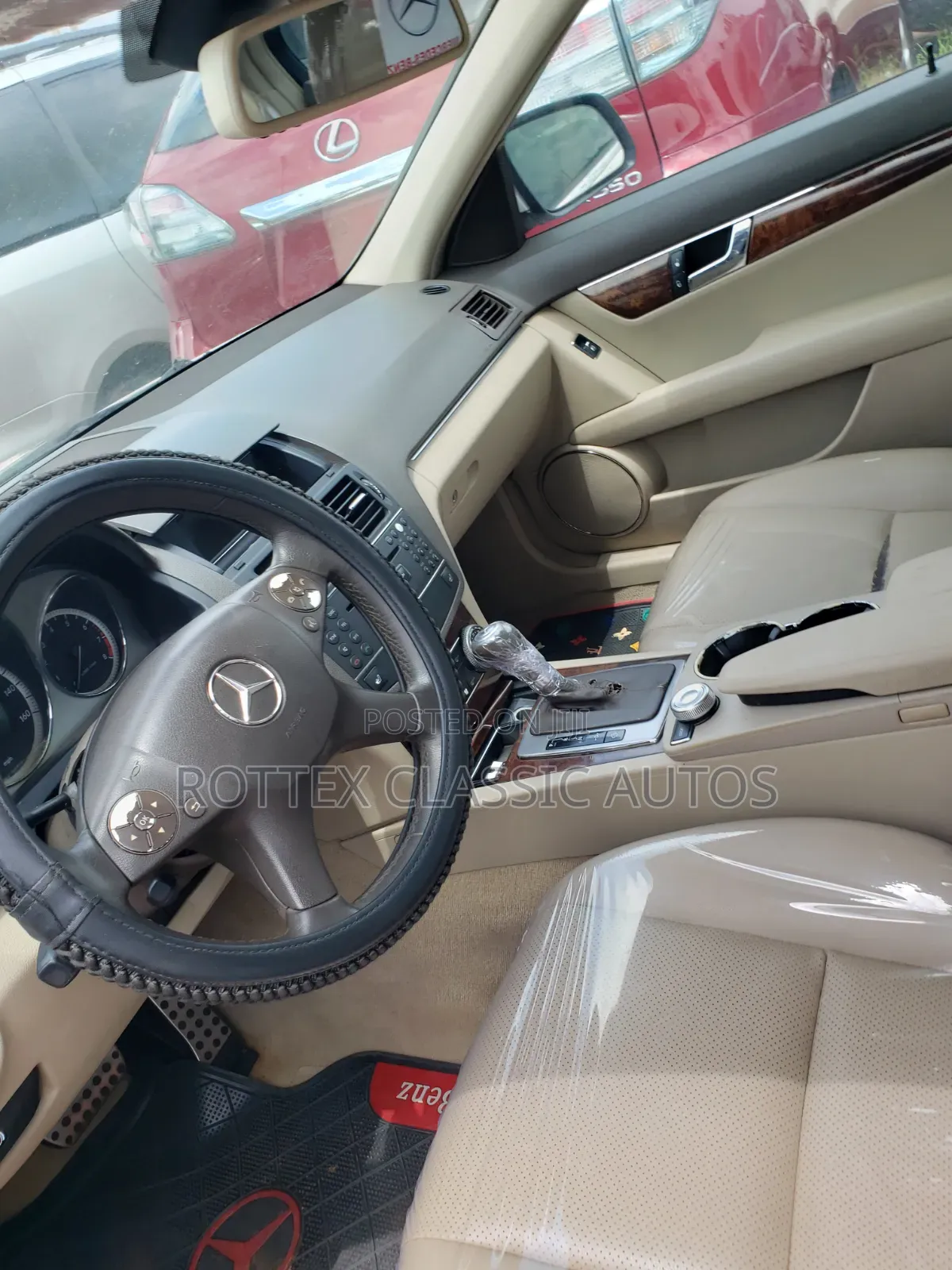 Mercedes-Benz C300 2010 White