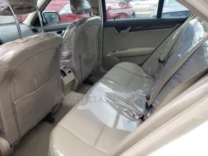 Mercedes-Benz C300 2010 White