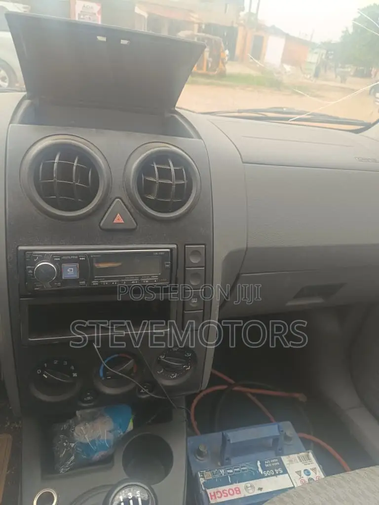 Ford Fusion 2005 Blue