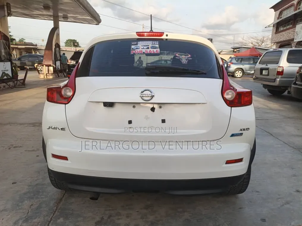 Nissan Juke S 2013 White