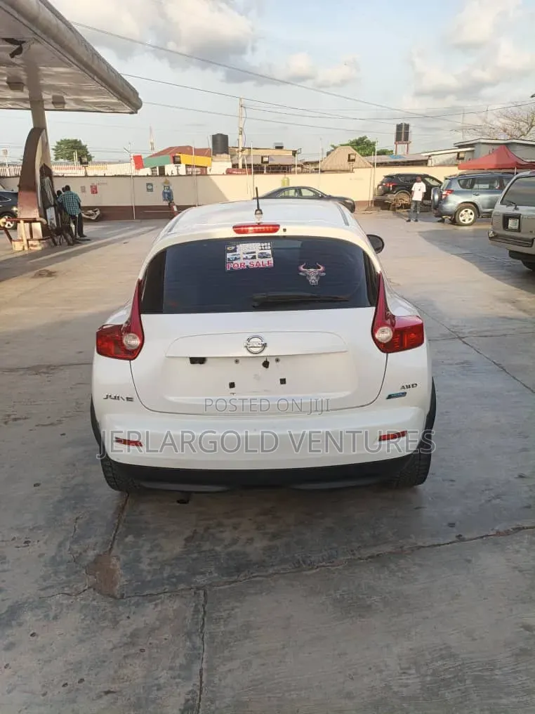 Nissan Juke S 2013 White