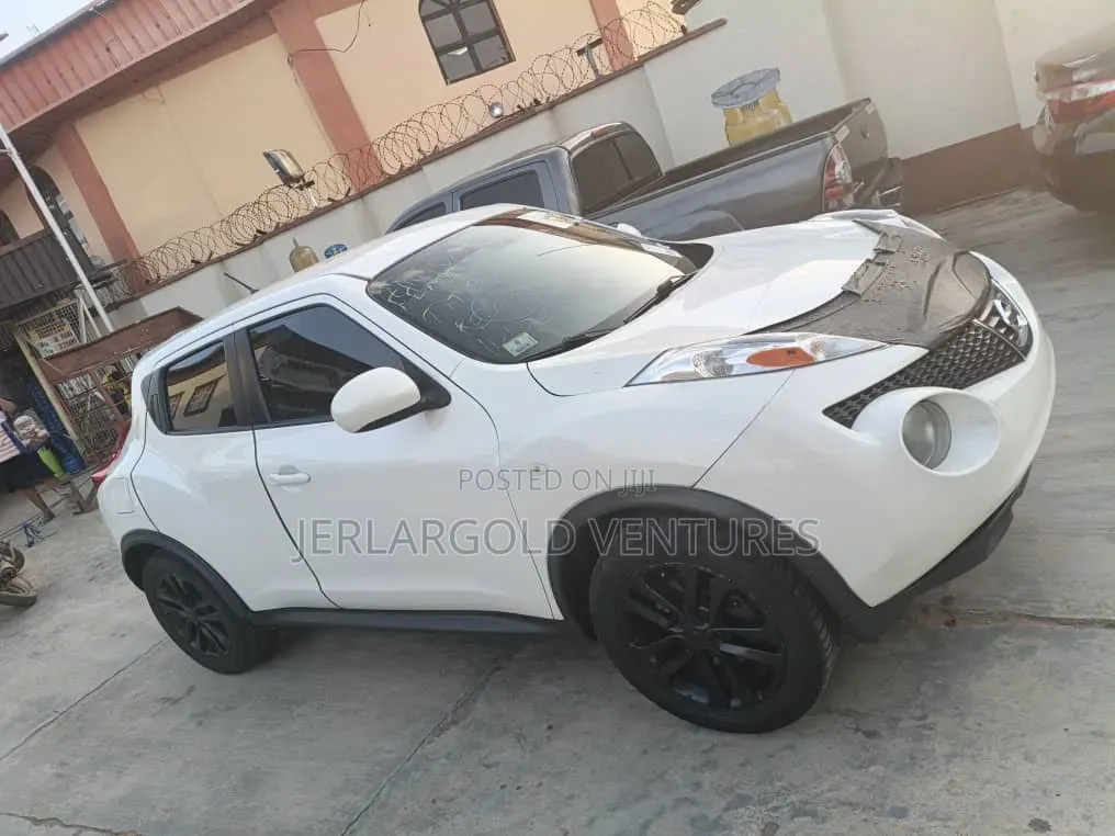 Nissan Juke S 2013 White