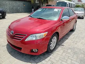 Toyota Camry SE 4dr Sedan (2.5L 4cyl 6AM) 2010 Red