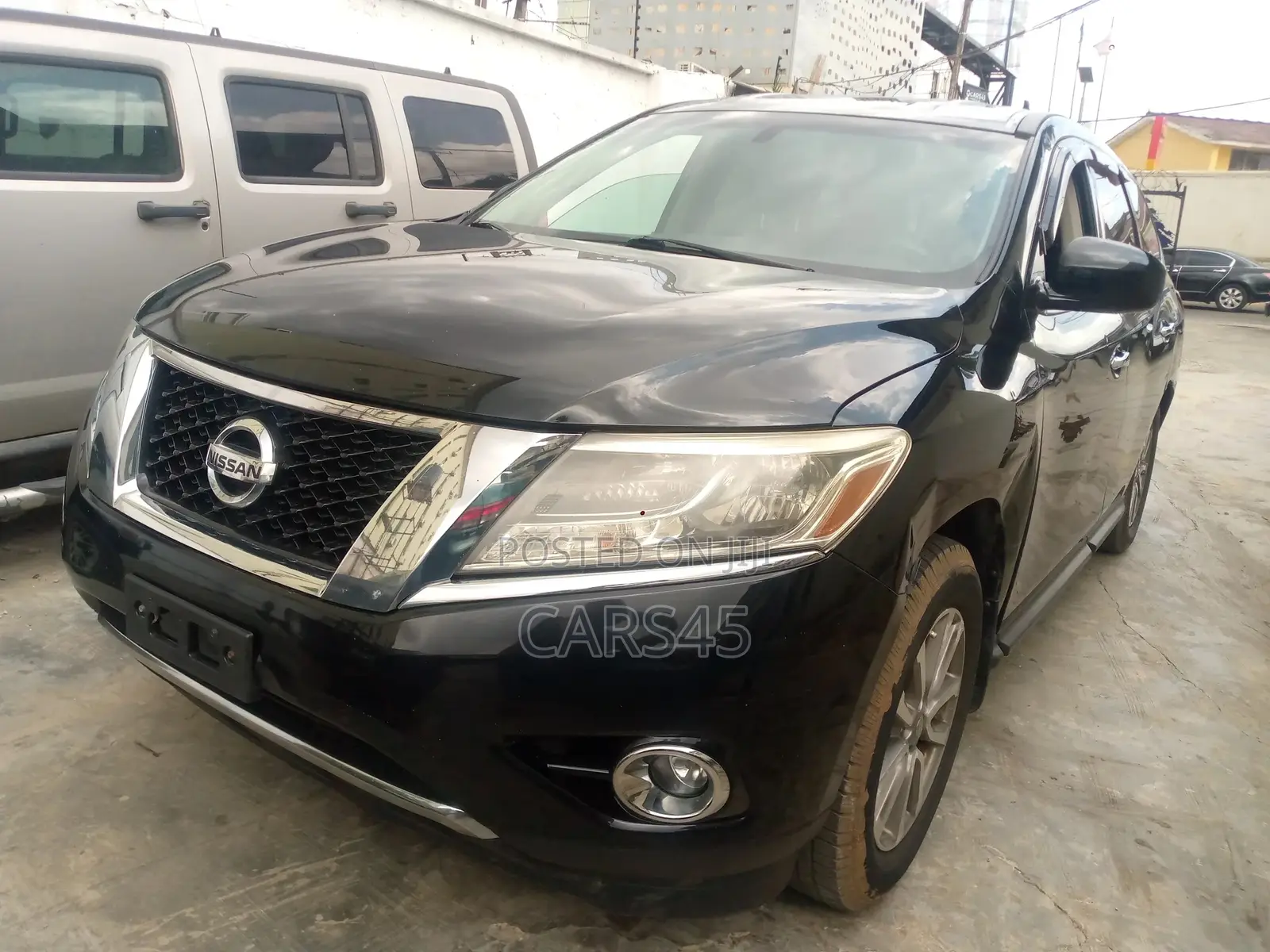 Nissan Pathfinder 2014 Black