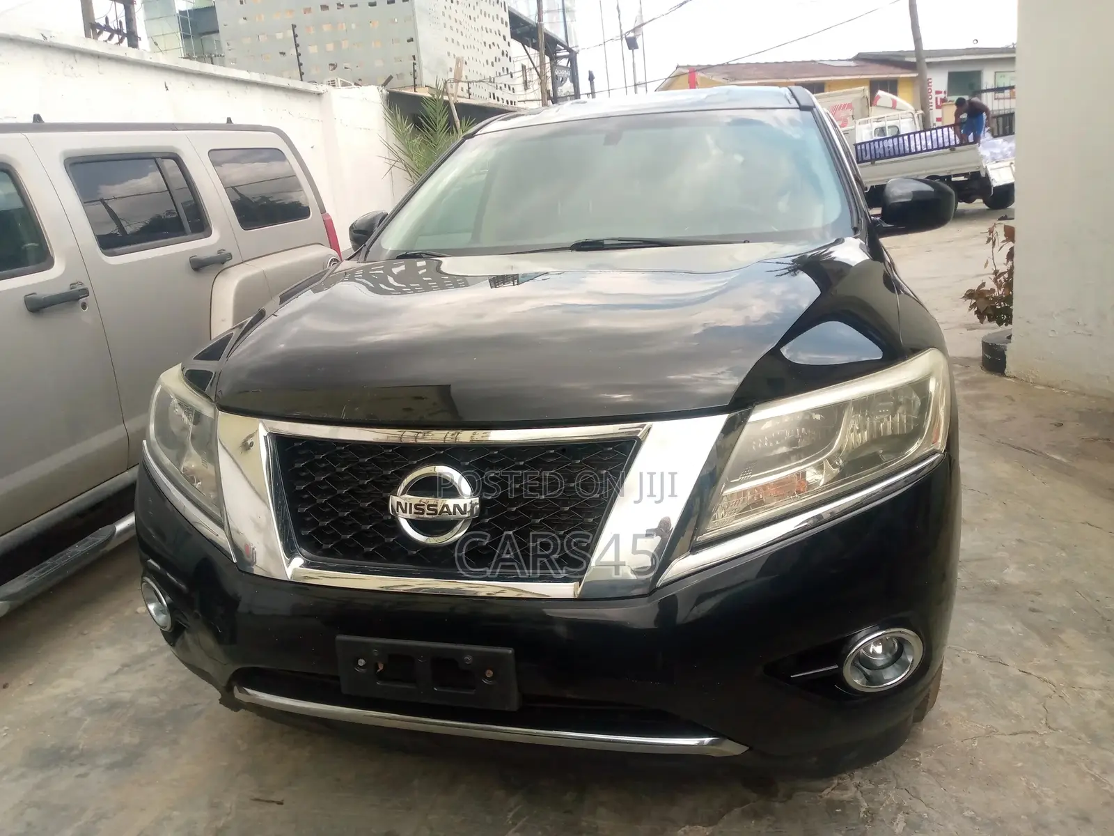 Nissan Pathfinder 2014 Black