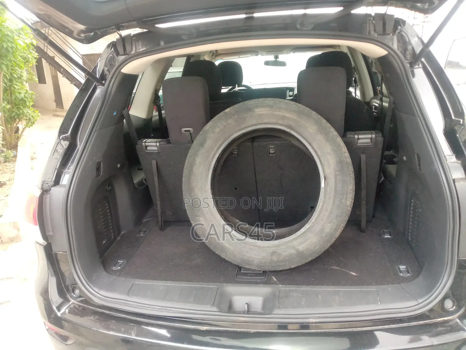 Nissan Pathfinder 2014 Black