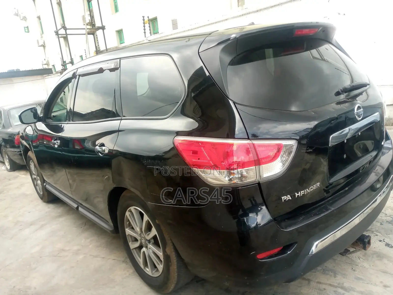 Nissan Pathfinder 2014 Black