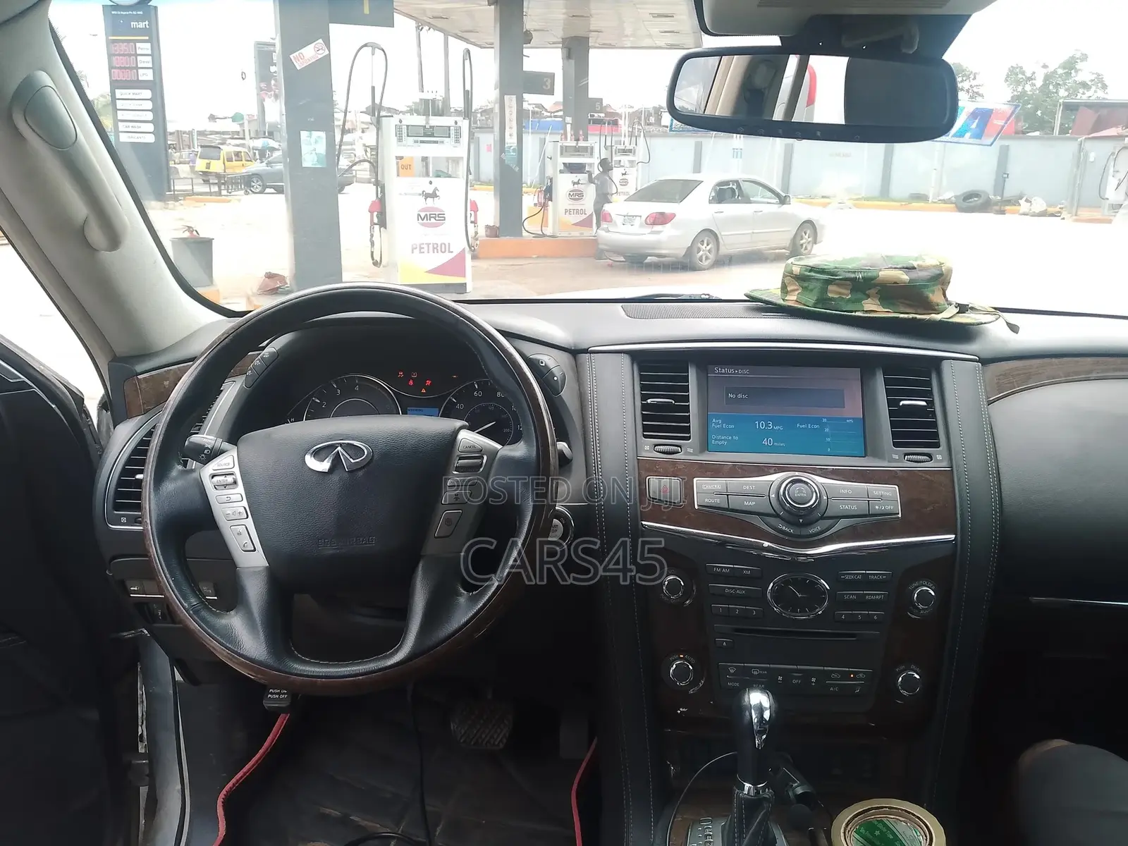 Infiniti QX80 2017 Silver