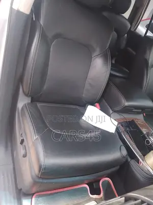 Infiniti QX80 2017 Silver