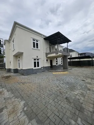 5bdrm Duplex in Asokoro for sale