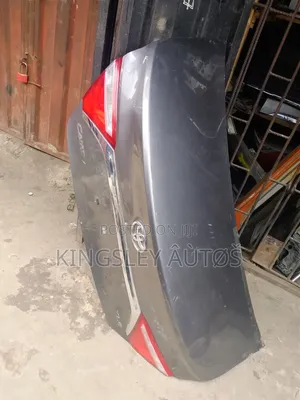 Boot Camry 2015 Model