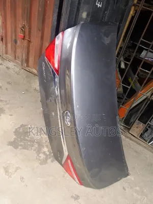 Boot Camry 2015 Model
