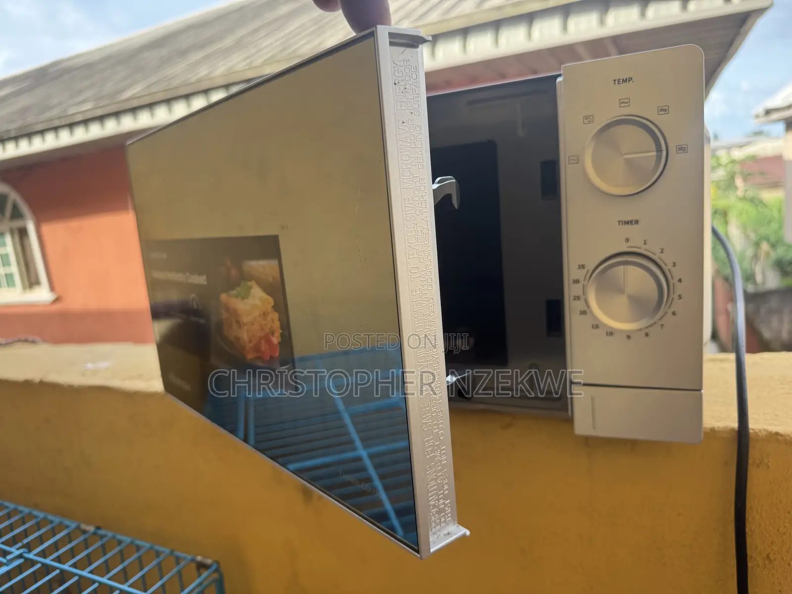 Microwave Hisense