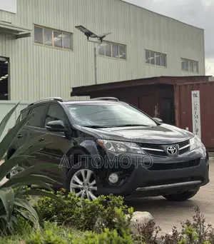 Toyota RAV4 Limited 4dr SUV AWD (2.5L 4cyl 6A) 2014 Black