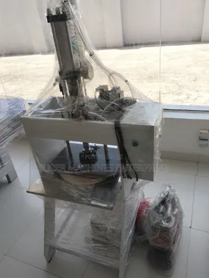 Pneumatic Nylon Punching Bag Machine Pneumatic Nylon Bag Puncher