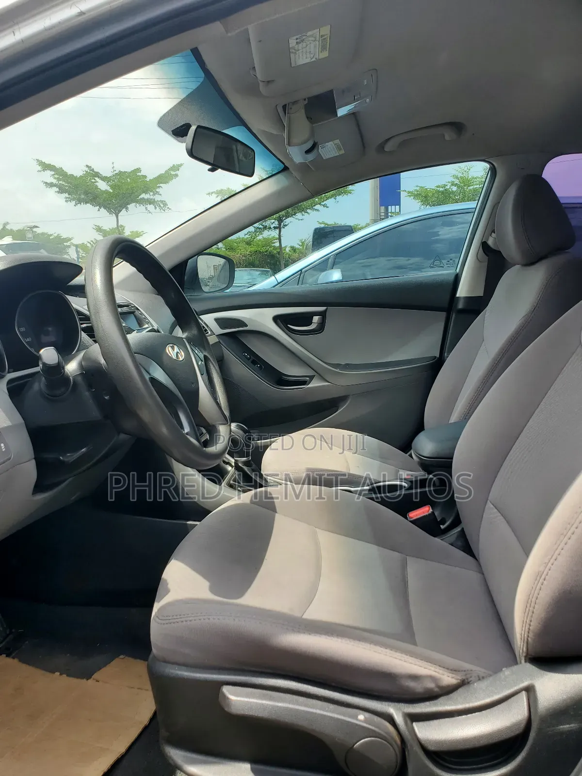 Hyundai Elantra 2014 Silver
