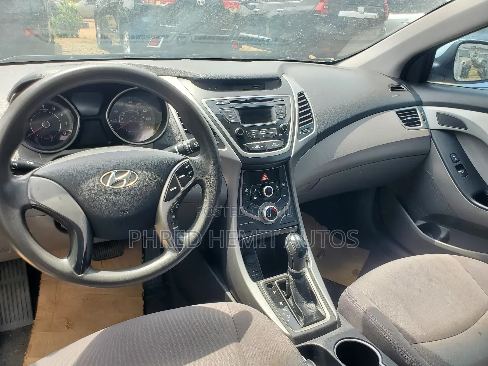 Hyundai Elantra 2014 Silver