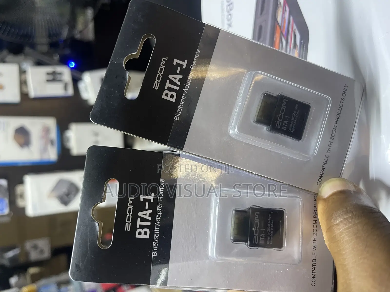Zoom Bta-1 Bluetooth Adapter for Zoom.