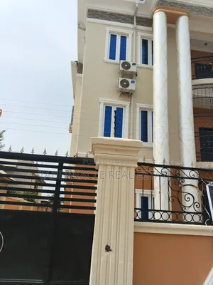 2bdrm Block of Flats in Valley View Estate, Ebute for rent