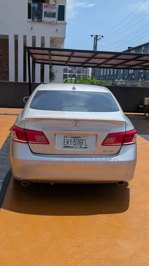 Lexus ES 350 2011 Silver