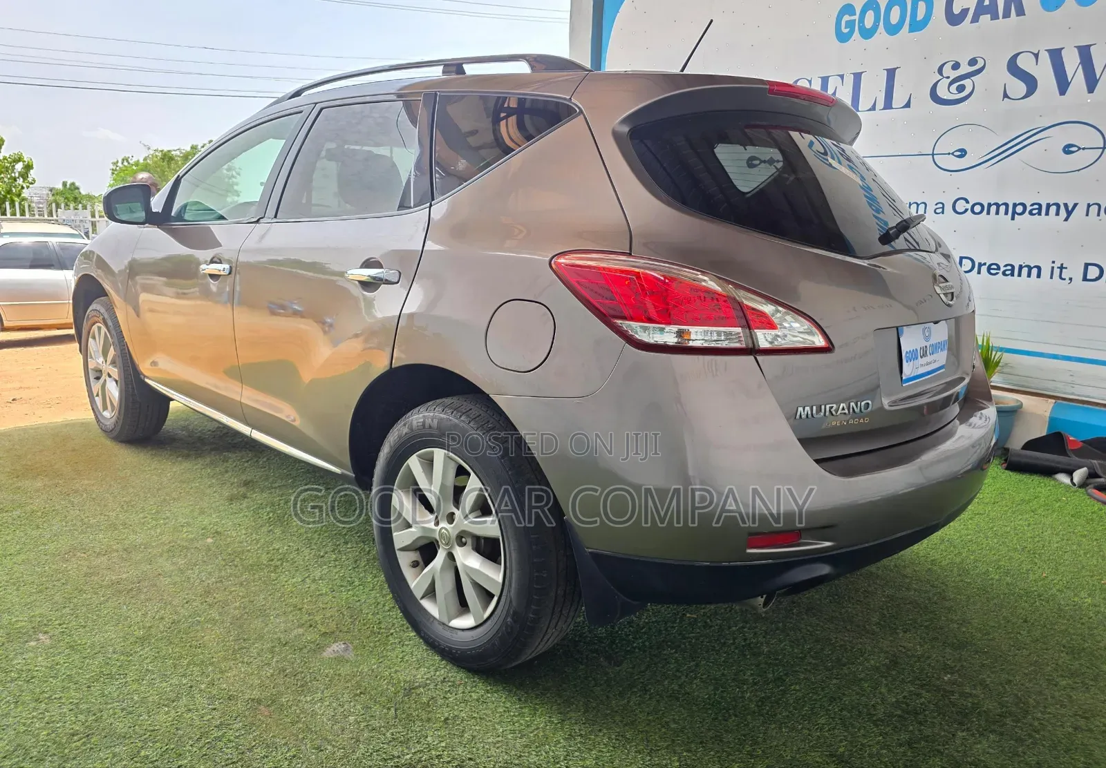 Nissan Murano S 2011 Gold