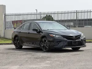 Toyota Camry XSE V6 FWD (3.5L 6cyl 8AM) 2018 Black