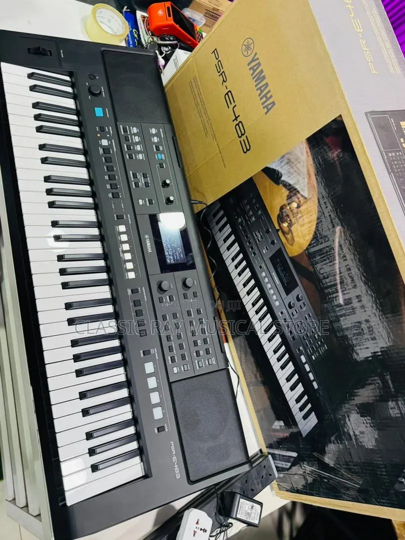 PSR E483 Yamaha Keyboard
