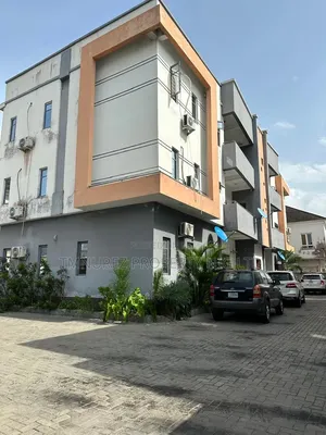 2bdrm Apartment in Chevron for rent