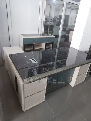 Mable Top Executive Table