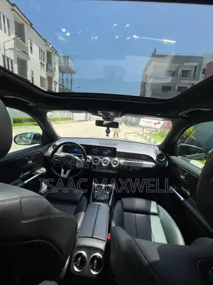 Mercedes-Benz GLB-Class GLB 250 4MATIC 2022 Gray