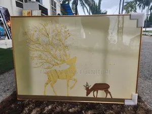 Majesty Wall Frame