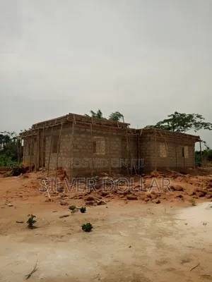 3bdrm Bungalow in Benin City for sale