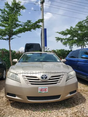 Toyota Camry LE 4dr Sedan (2.4L 4cyl 5A) 2007 Gold