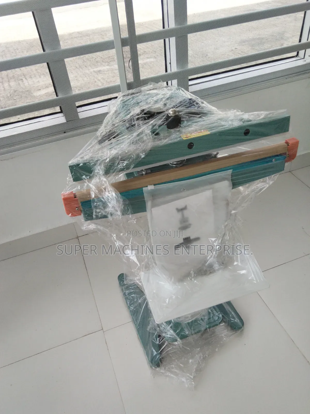 Direct Heat Pedal Sealing Machine