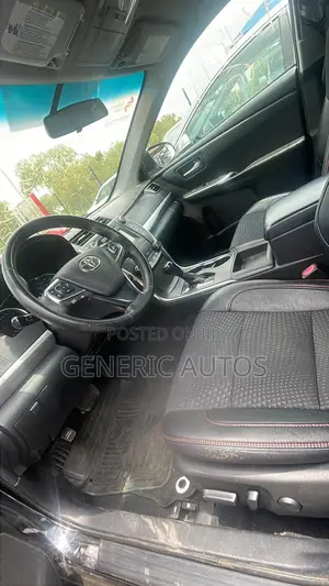 Toyota Camry SE 4dr Sedan (2.5L 4cyl 6A) 2015 Black