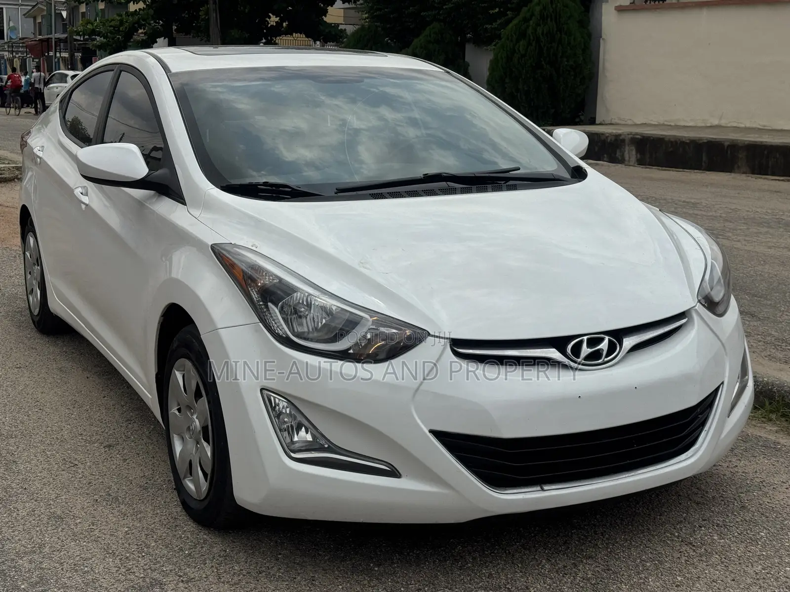 Hyundai Elantra 2015 White