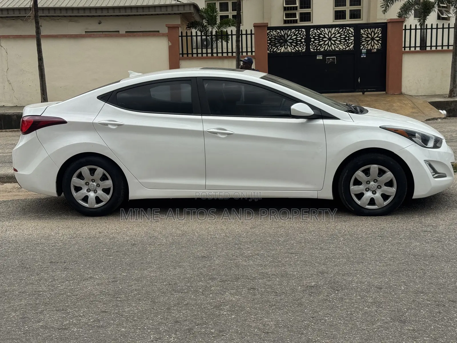 Hyundai Elantra 2015 White