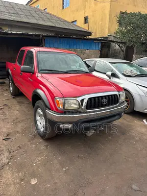 Toyota Tacoma 2002 Red