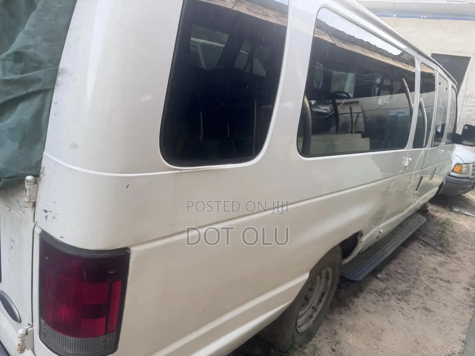 Ford E350 2010 White