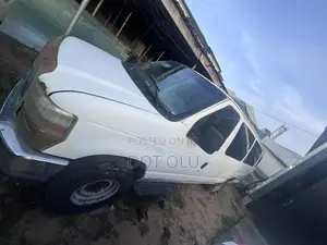 Ford E350 2010 White